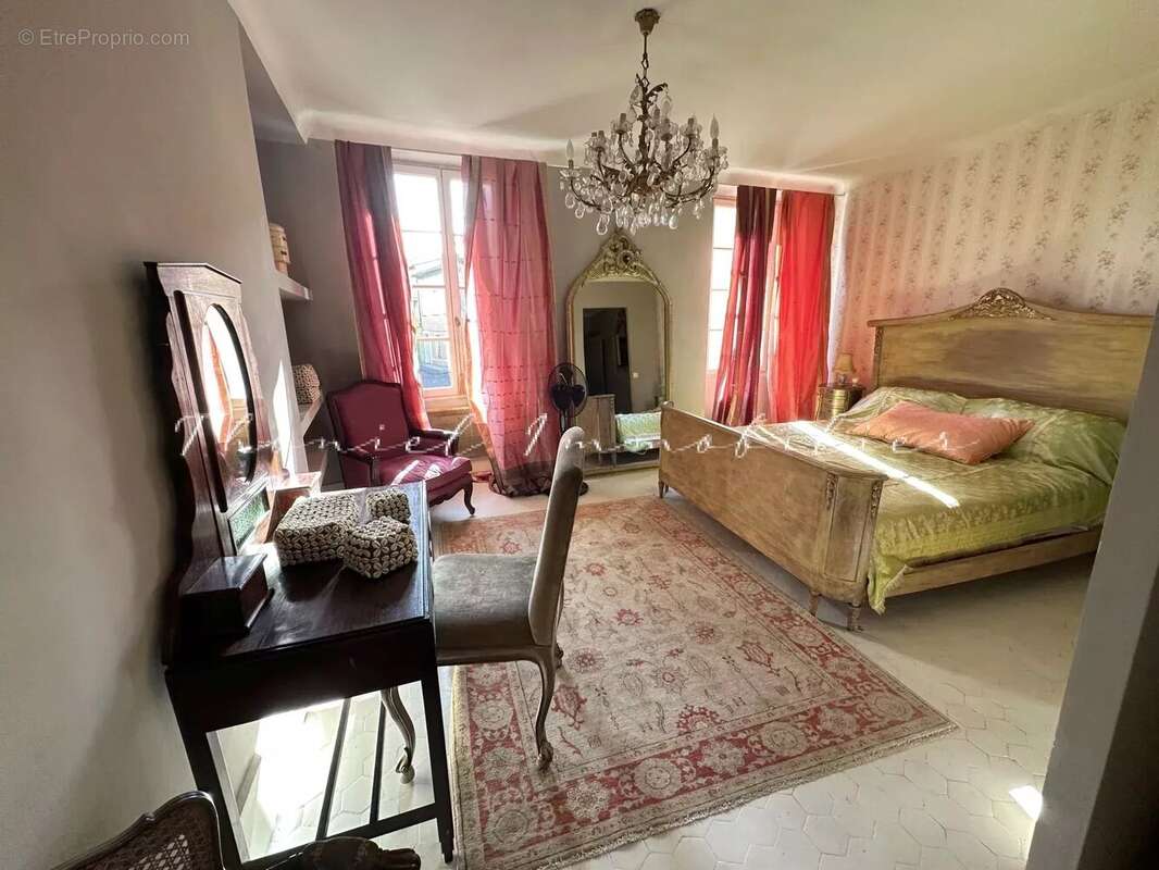 Maison à COGOLIN