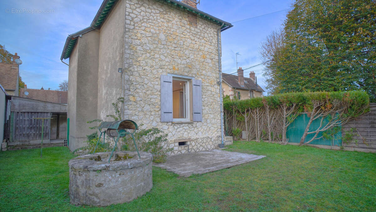 Maison à BOURRON-MARLOTTE