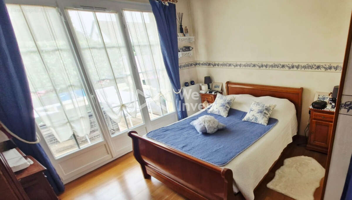 Maison à MERU