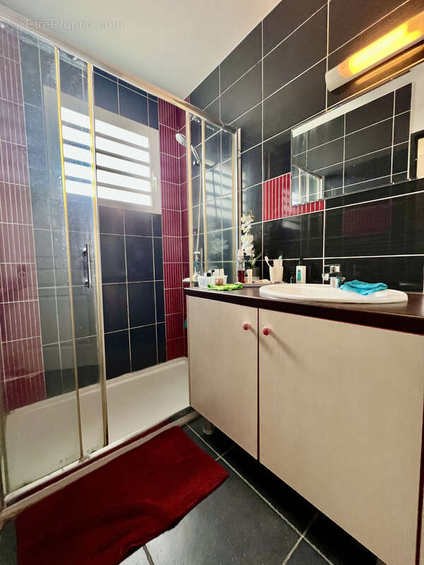 Maison à PETITE-ILE