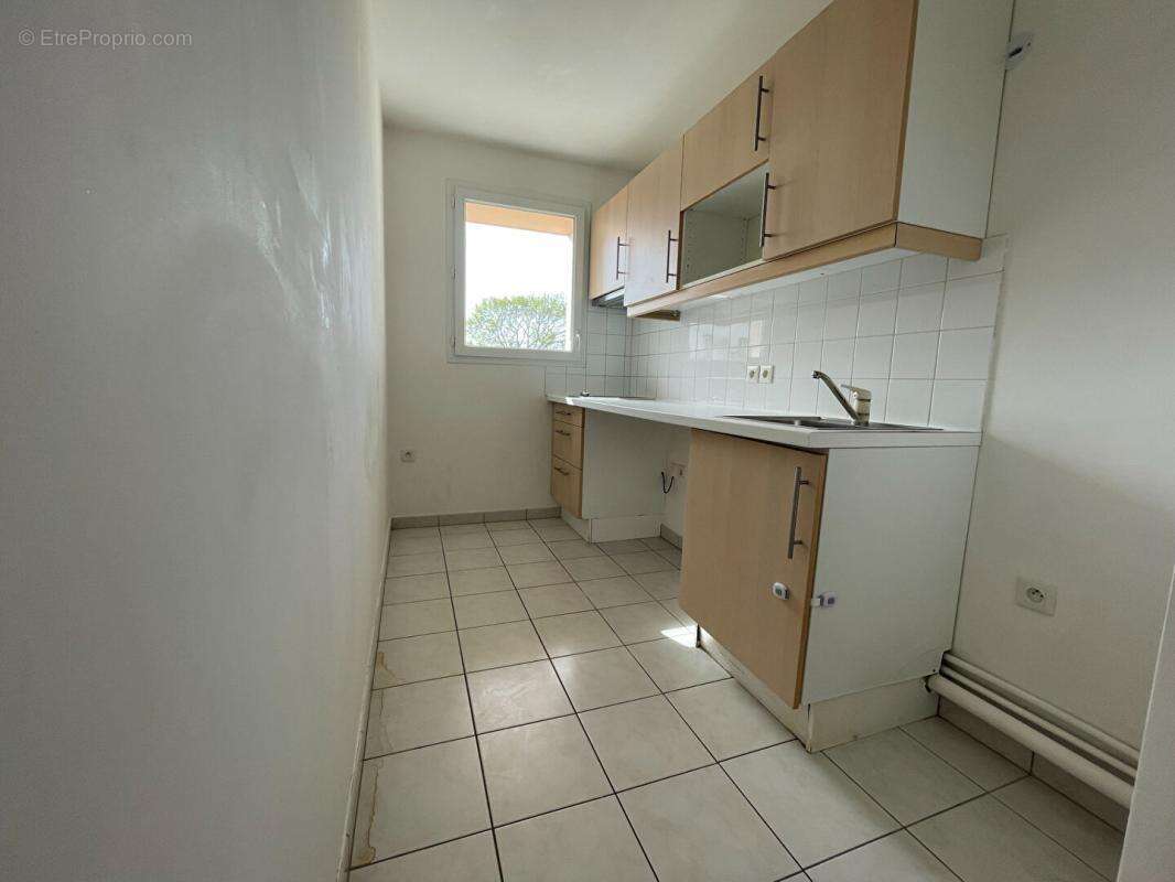 Appartement à EPERNON