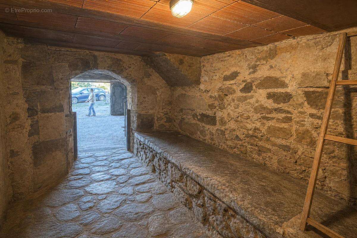 Charmante maison avec balcon vue sur Buggarach - photo 19