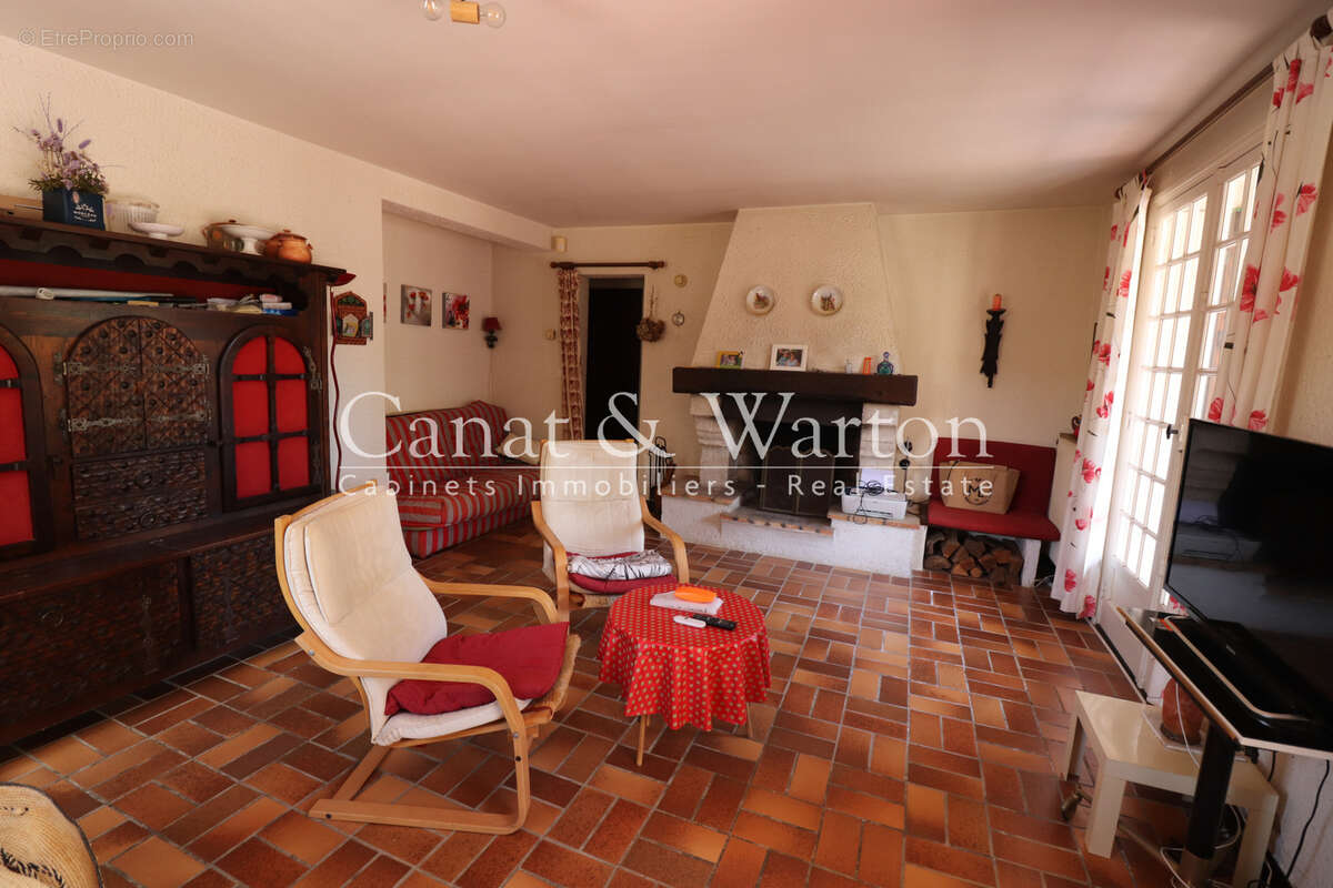 Maison à LA CROIX-VALMER