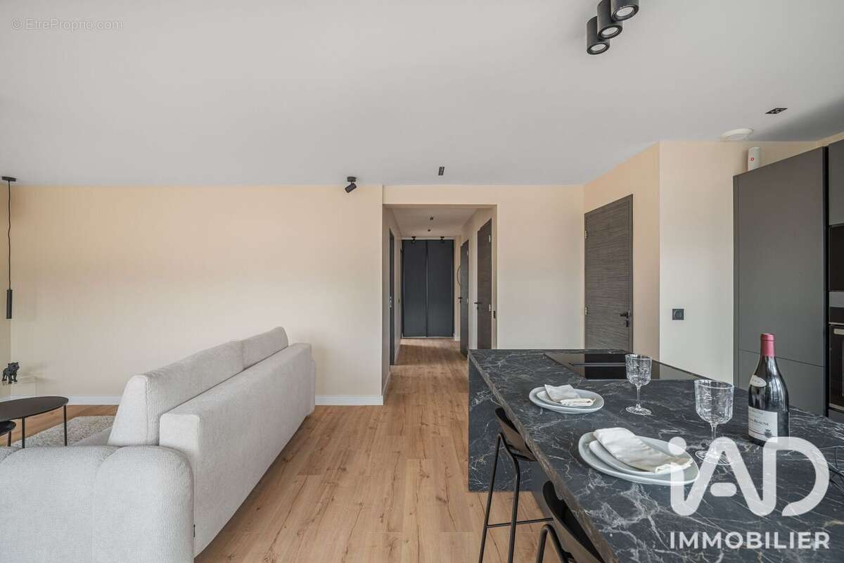 Appartement 68 m² à Chambery  - photo 7