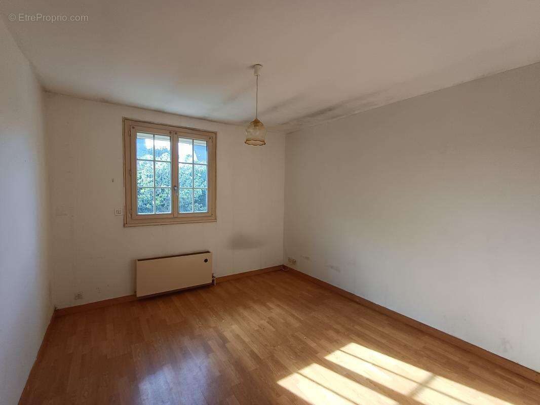 Maison à THORIGNE-FOUILLARD