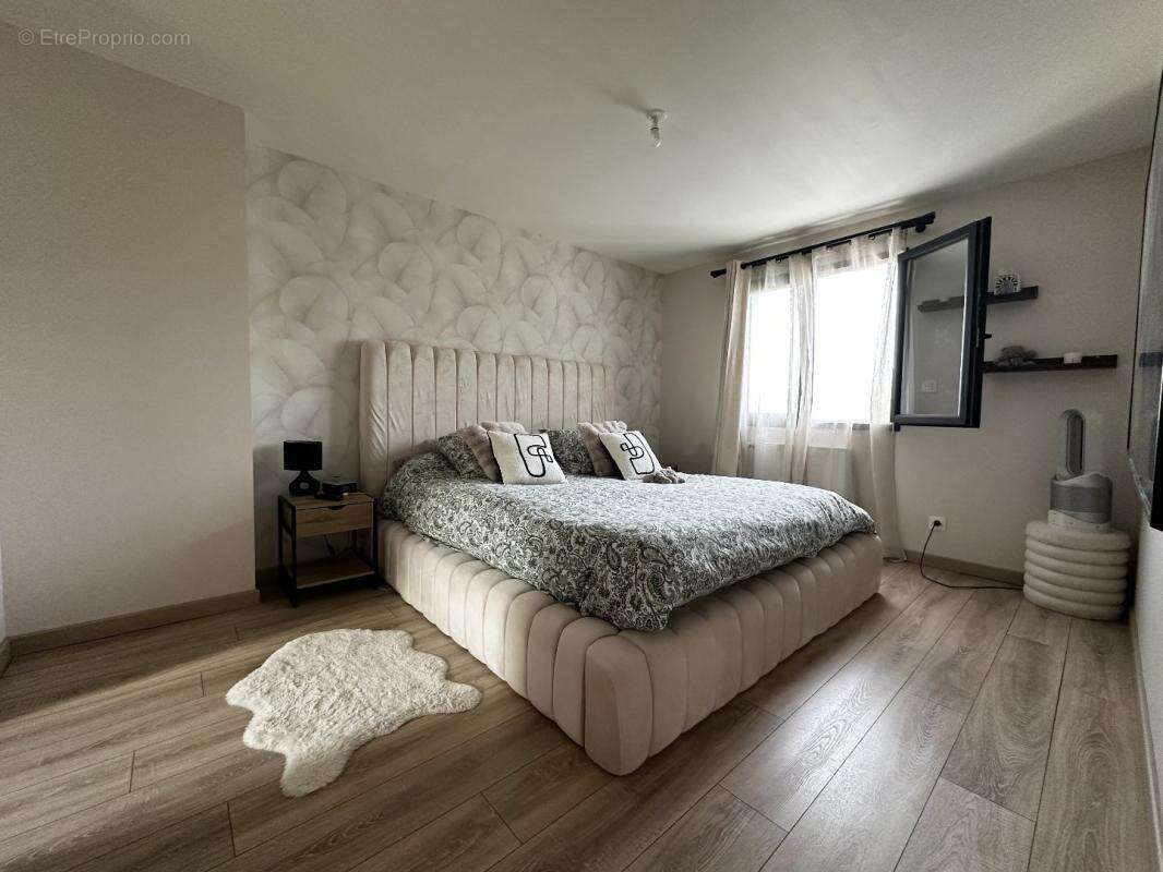 Maison à TREON