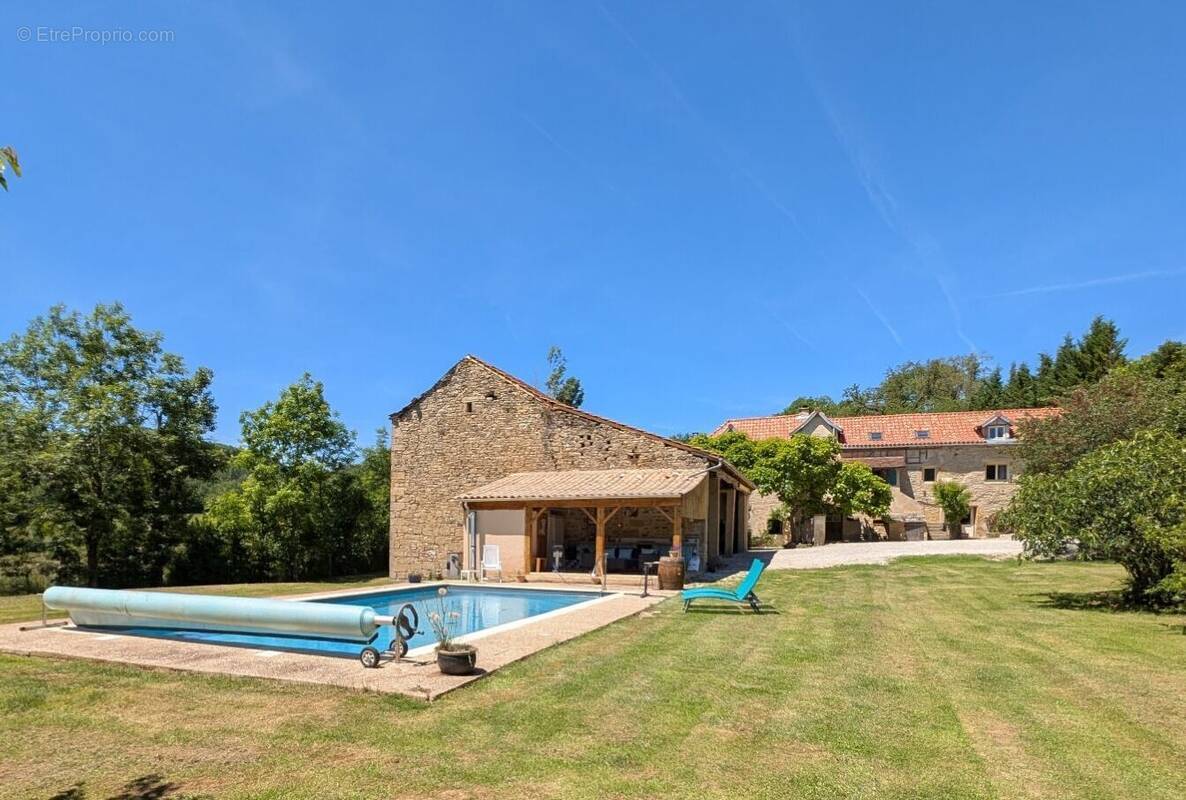 Maison à PARISOT