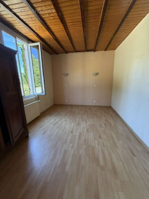 Maison à SAINT-AIGULIN