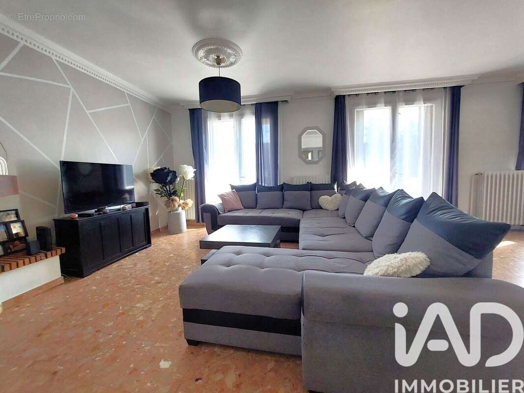 Photo 3 - Maison à TREMBLAY-EN-FRANCE