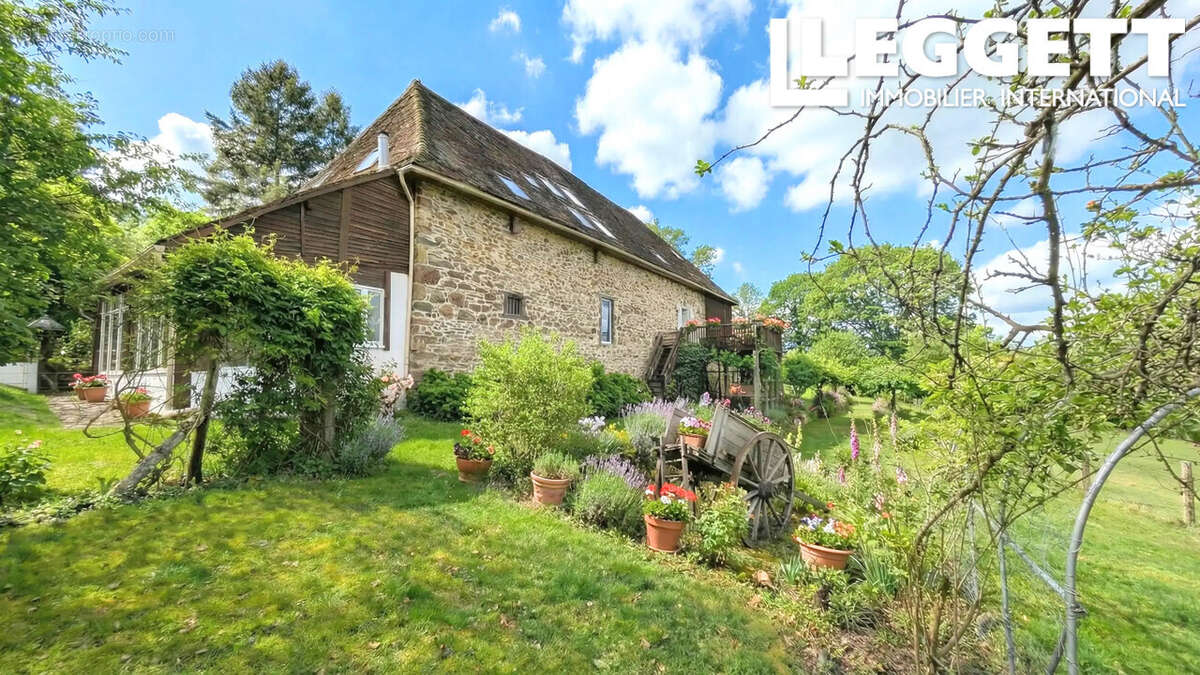 Belle maison alliant maison d’origine et grange rénovée avec vues imprenables – Glanges - photo 2