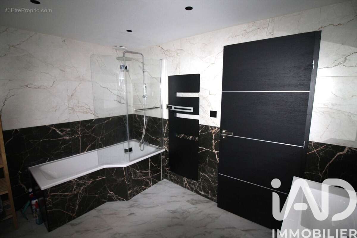 Photo 7 - Maison à DEVILLE-LES-ROUEN