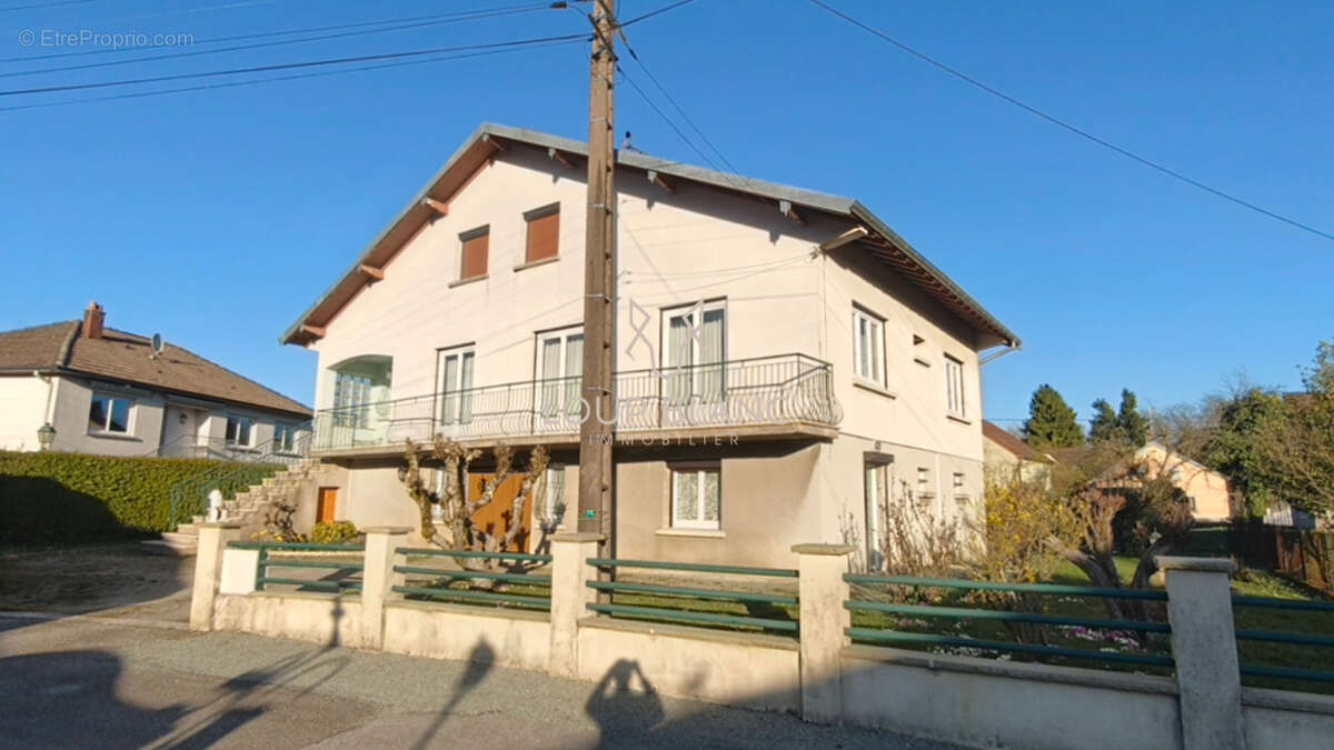 Maison à SERMAMAGNY