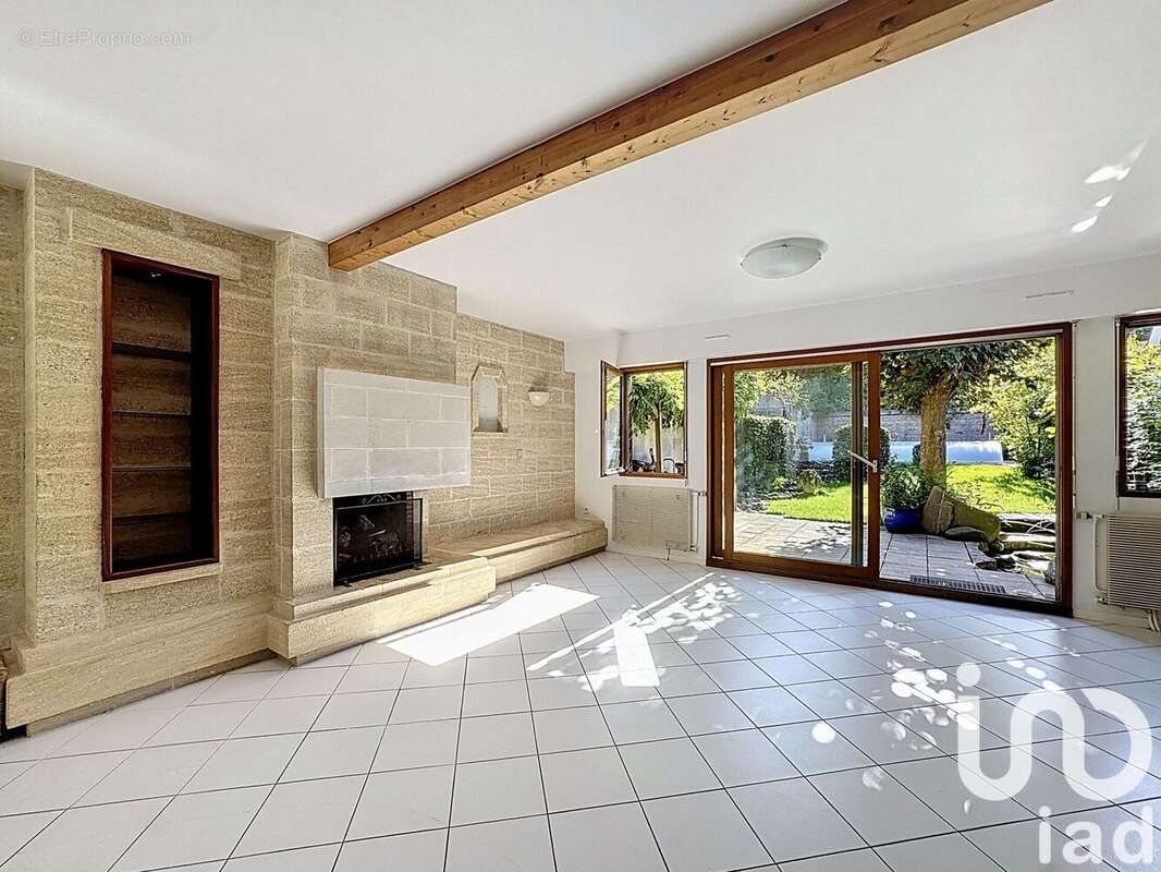 Photo 4 - Maison à VELIZY-VILLACOUBLAY