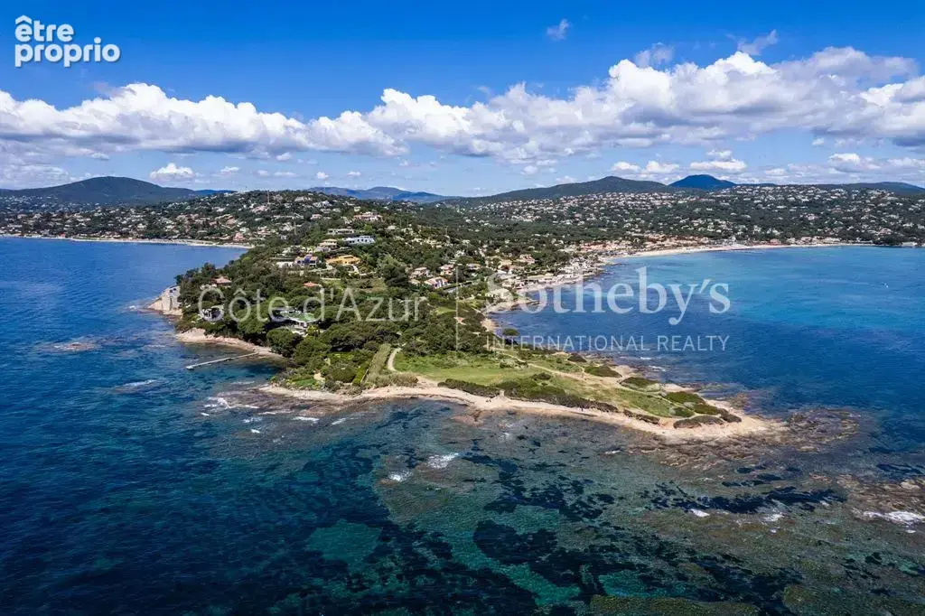 Sainte-Maxime, propriété provençale de 400 m² avec piscine et parc paysager - photo 10