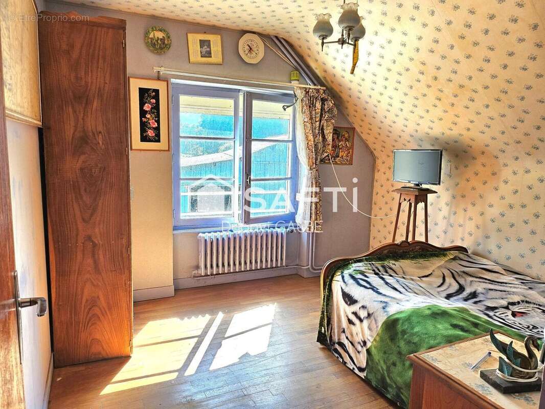 Maison 100 m² à Barenton  - photo 8