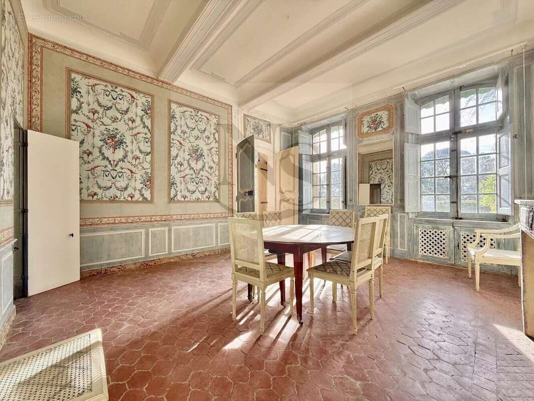 Aix-en-provence / propriété du xviiie siècle - domaine sécurisé avec dépendances - 5 minutes centre- ville - photo 12