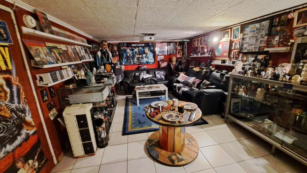 Maison 5 pièces aux Échets (01700) – sur terrain de 800 m² - photo 13