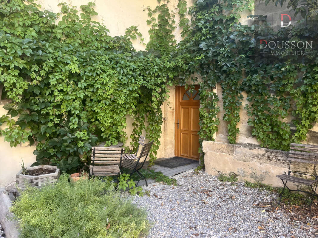 Appartement à UZES