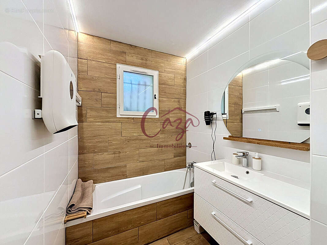 Maison Creon 8 pièce(s) 159 m2 - photo 9