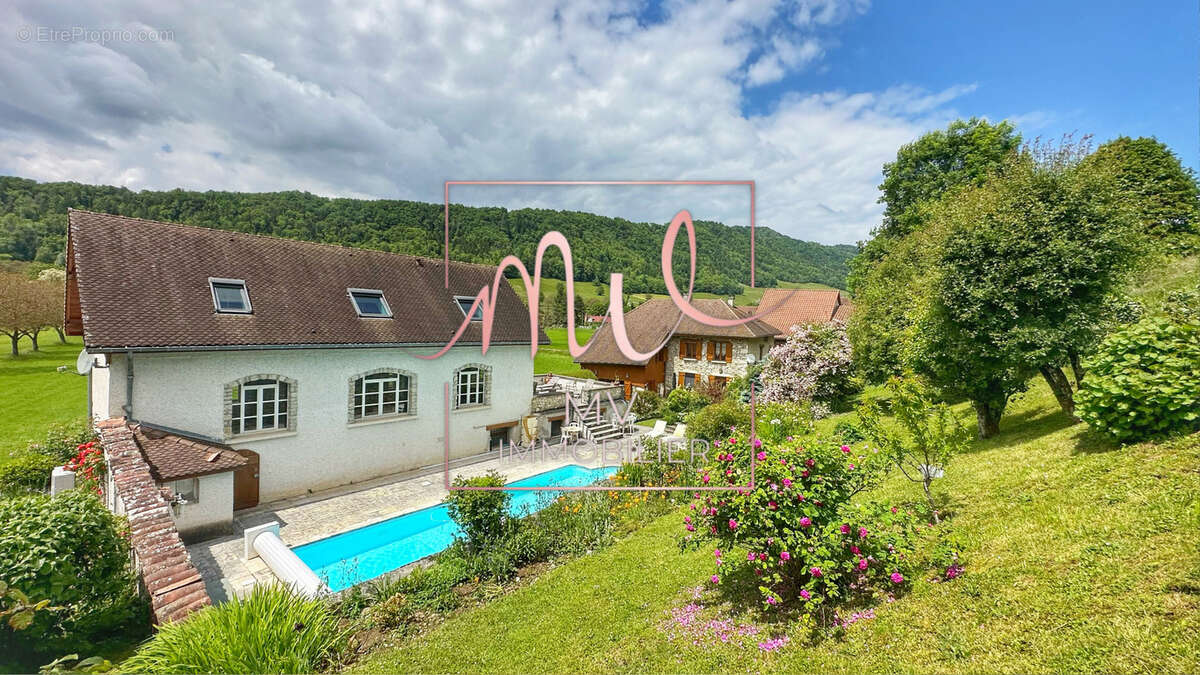 Maison à SAINT-AUPRE