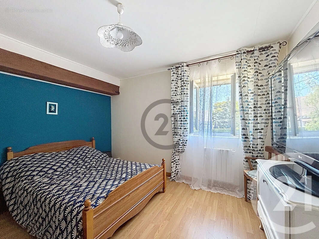 Maison 196 m² à Cerneux  - photo 10