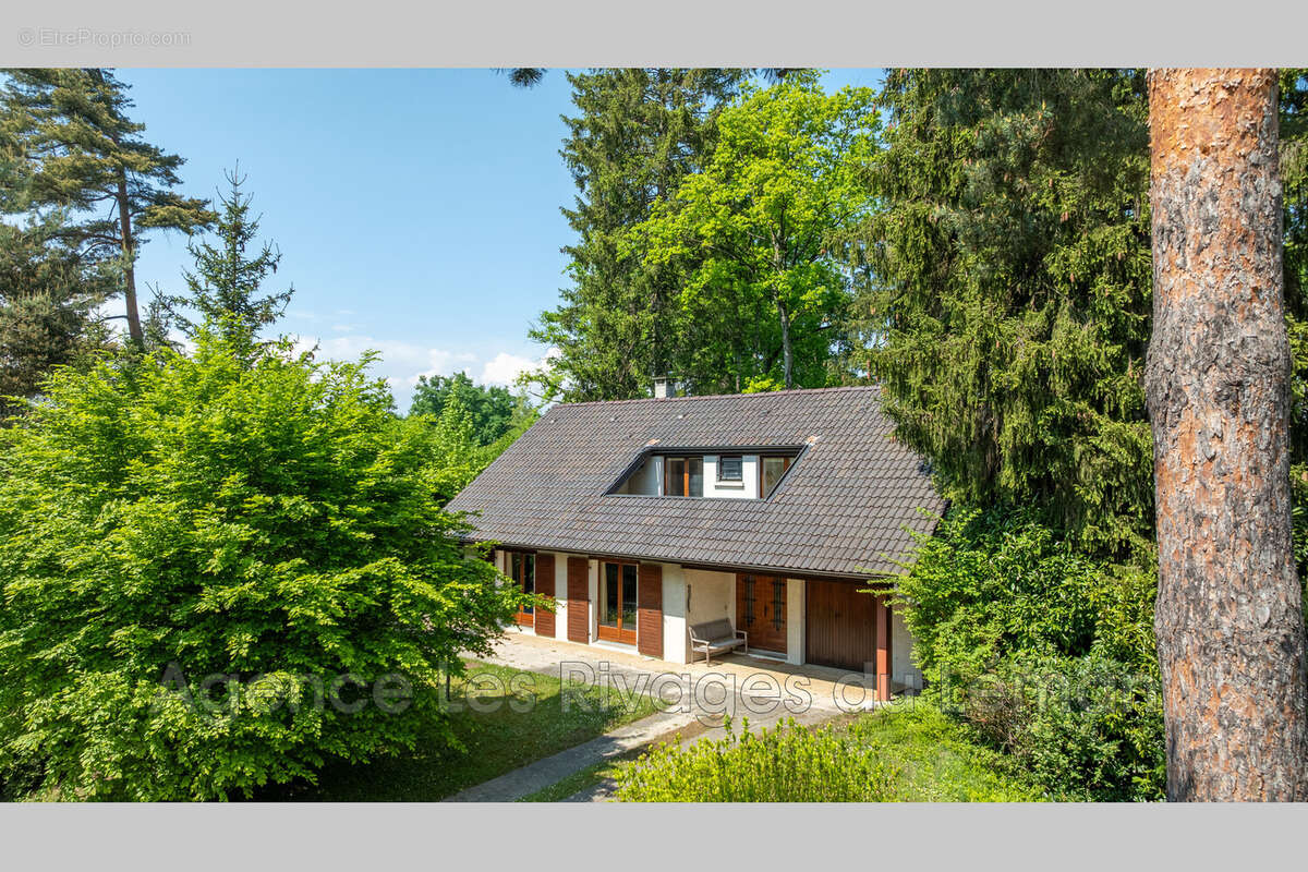 Maison à SCIEZ