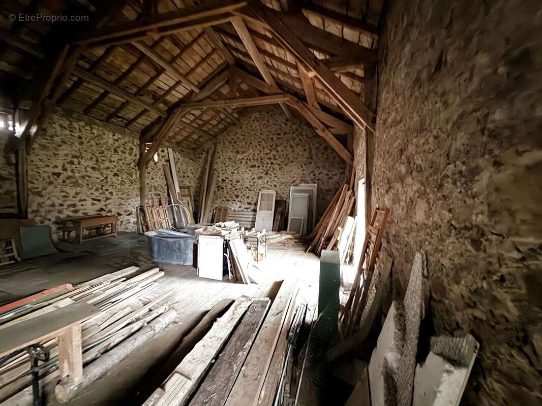 Maison à LEOTOING