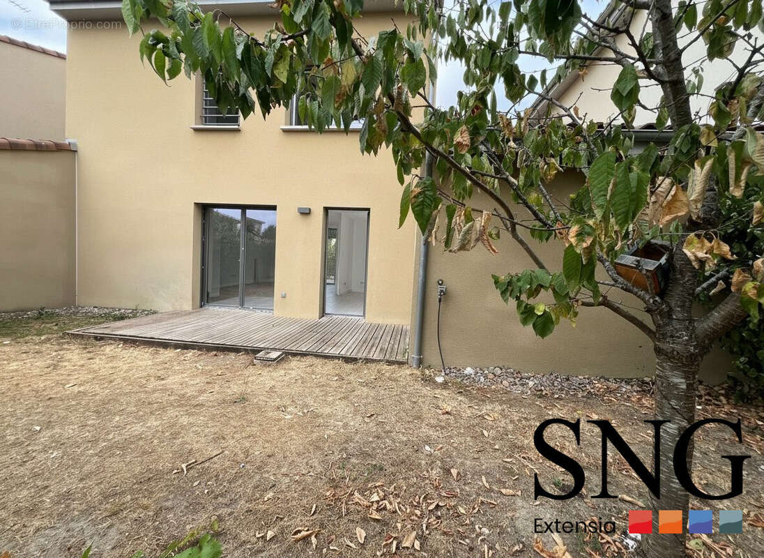 Maison 92 m² à Plaisance-Du-Touch  - photo 8