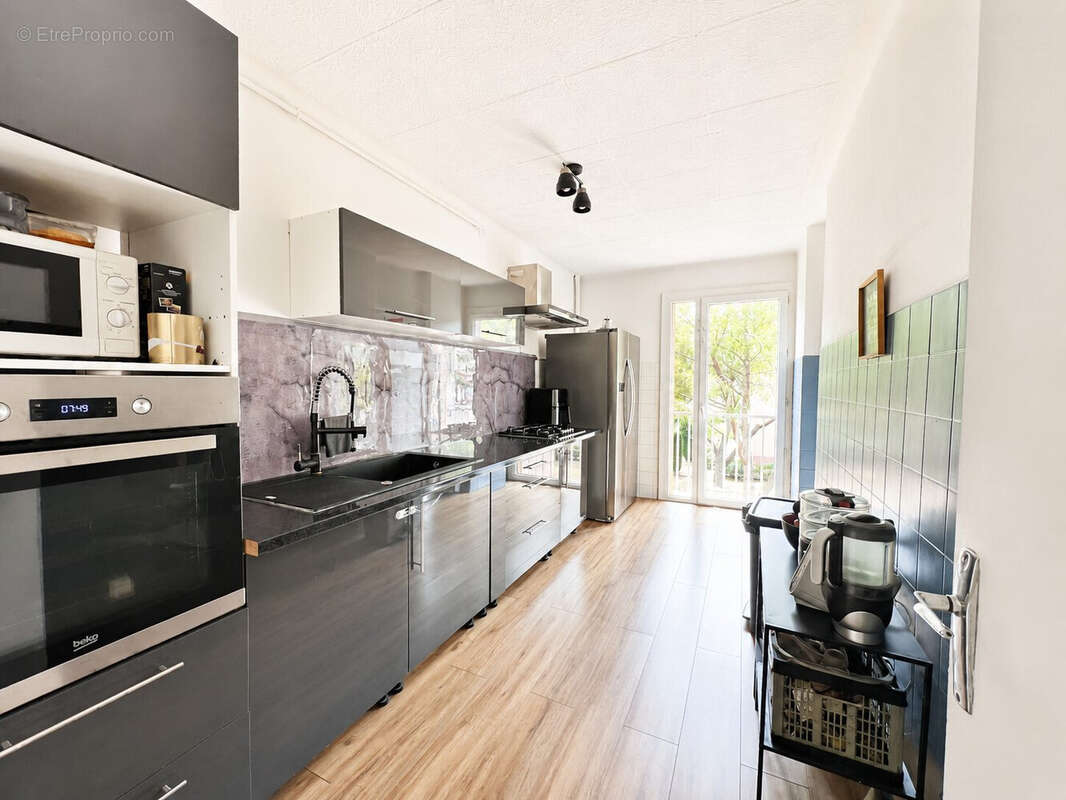Appartement 70 m² à Draguignan  - photo 2