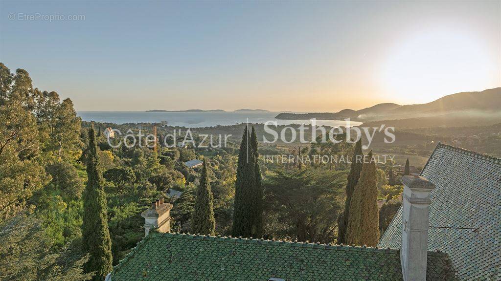 Maison à LA CROIX-VALMER