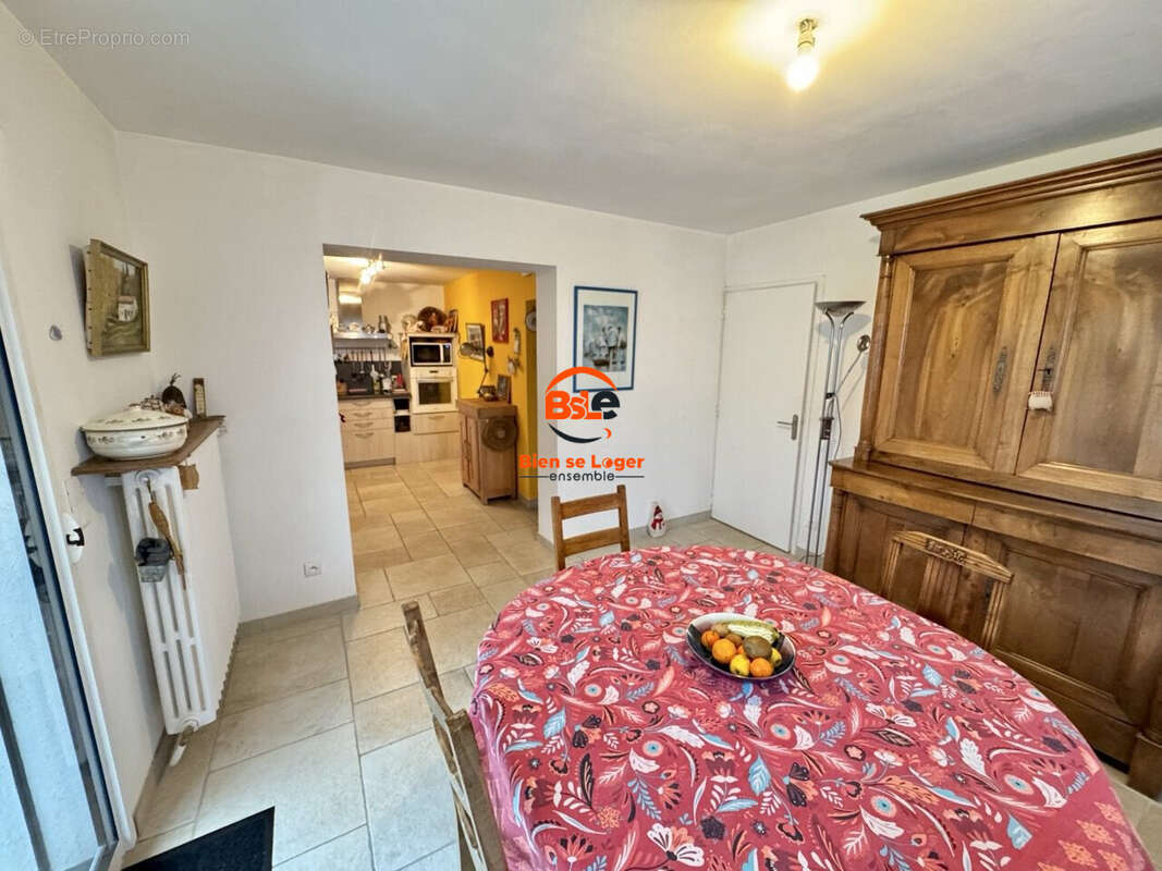 Agence immobilière BSLE Bien se loger ensemble maison 5 chambres Blanzat Mathieu GALLAIS - Maison à BLANZAT