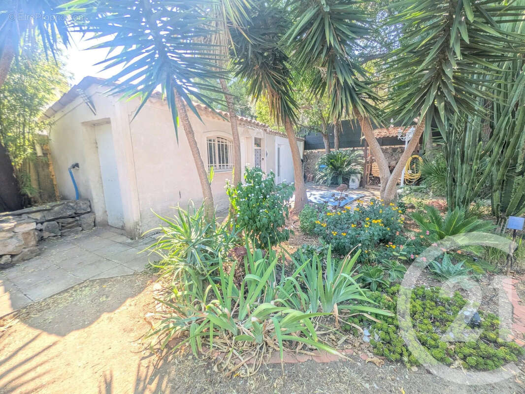 Maison 92 m² à Toulon  - photo 2