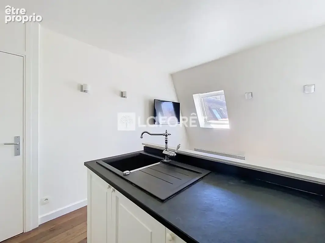 Paris 8 -saint augustin - mairie - studio 1 pièce 19.67 m2 - photo 6