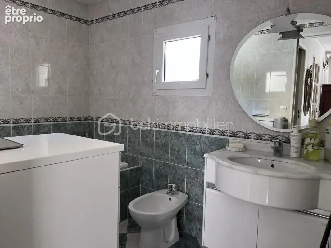 Appartement F2 40 m2 avec terrasse 11,5 m2 1er étage - photo 7