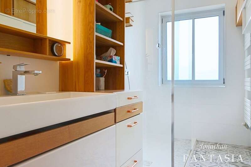 LA MAXE – Maison familiale de 230 m² au sol avec piscine chauffée et généreux espaces extérieurs - photo 19