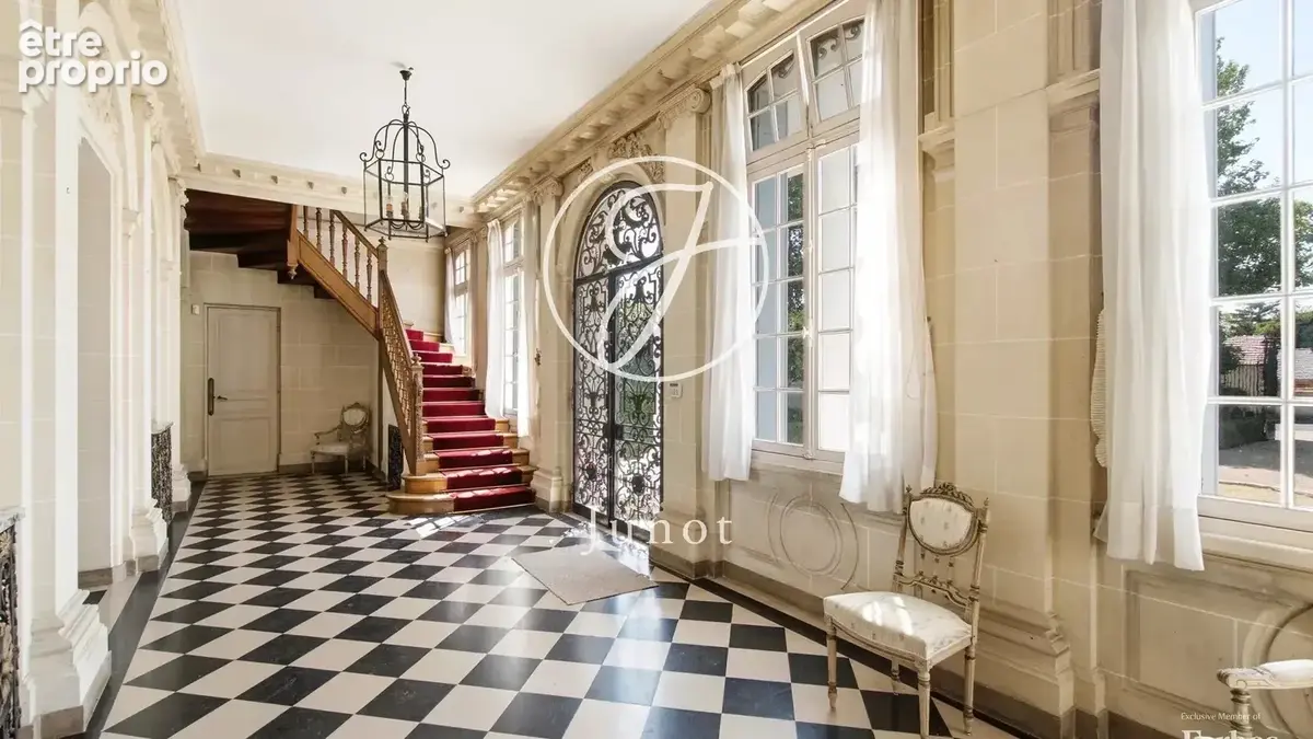 Anet - EURE-ET-LOIR - Château néoclassique au bord de l'Eure - photo 12