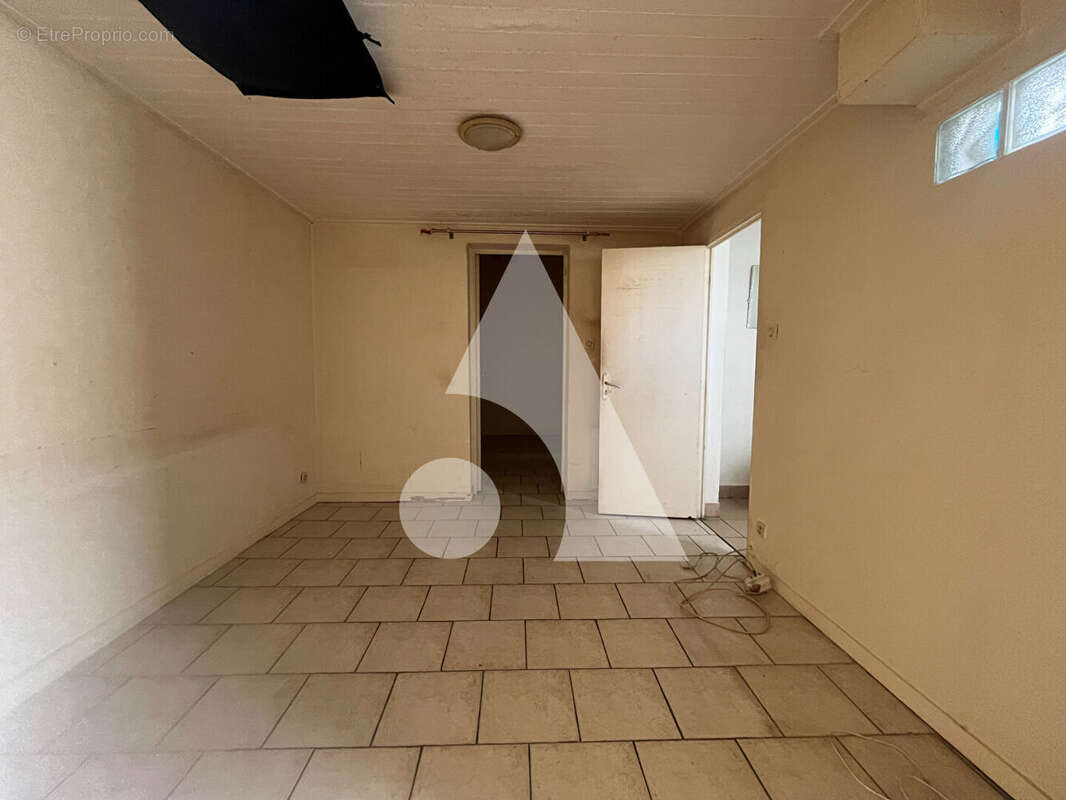 Ensemble immobilier - photo 4