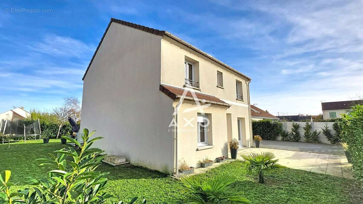 Maison à CEPOY