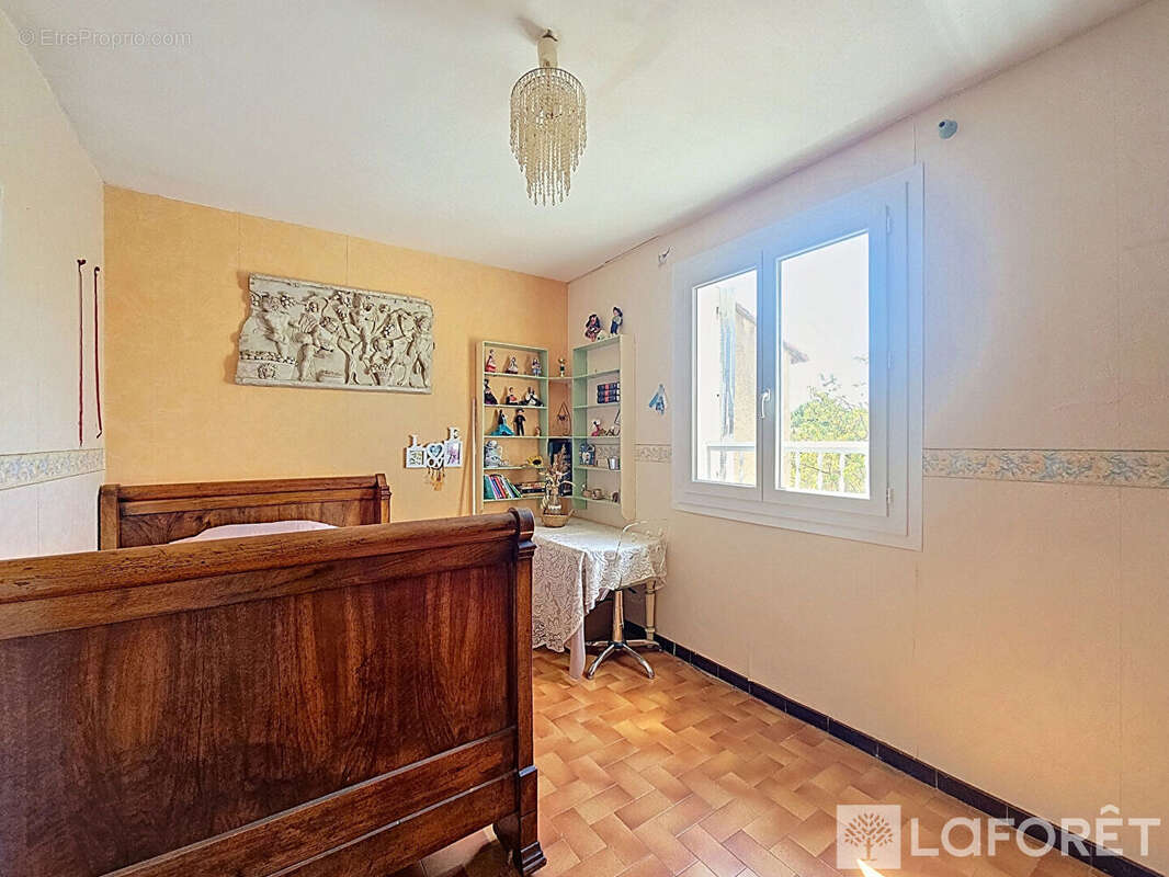 Maison Beziers 6 pièce(s) 115 m2 - photo 9