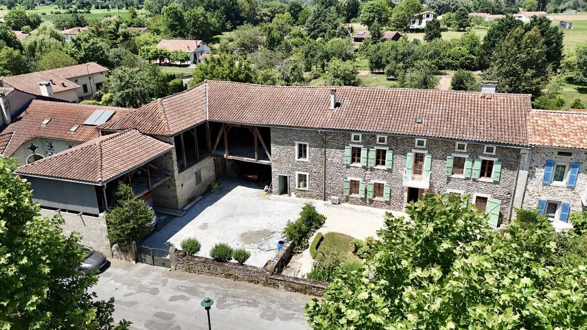 Maison à LA BASTIDE-DU-SALAT