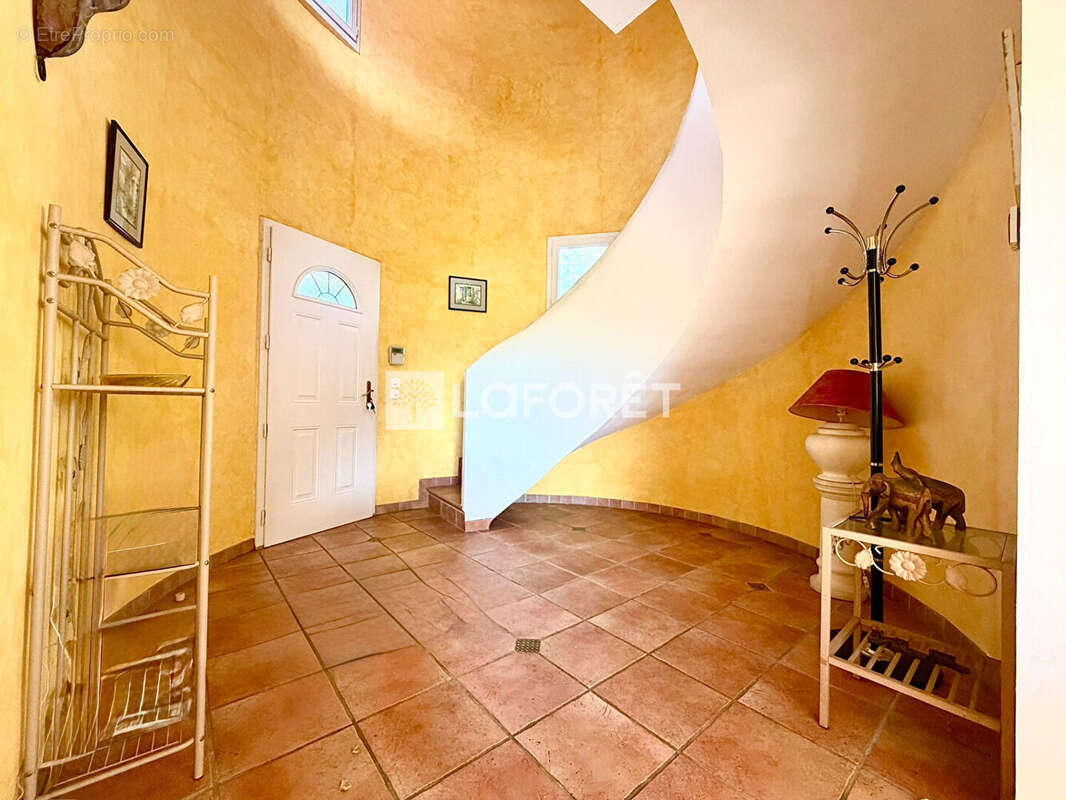 Maison à SAINT-CYPRIEN