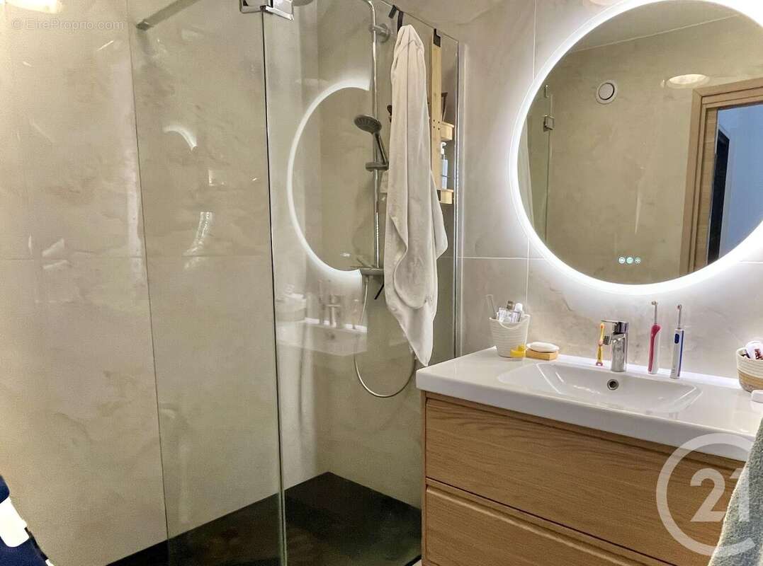 Appartement à MENTON