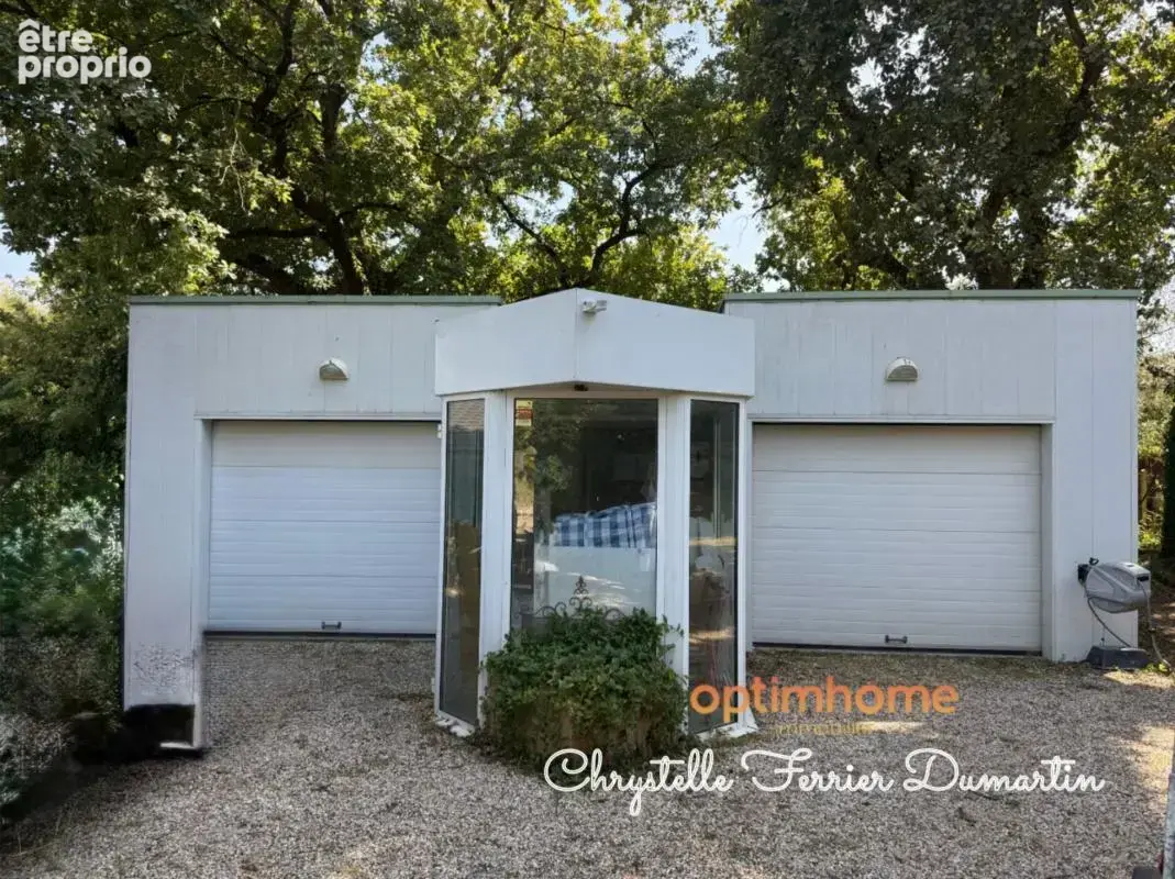 Maison de 206 m2 - 4 chambres - 1 studio indépendant - Piscine - CARBON BLANC - photo 16