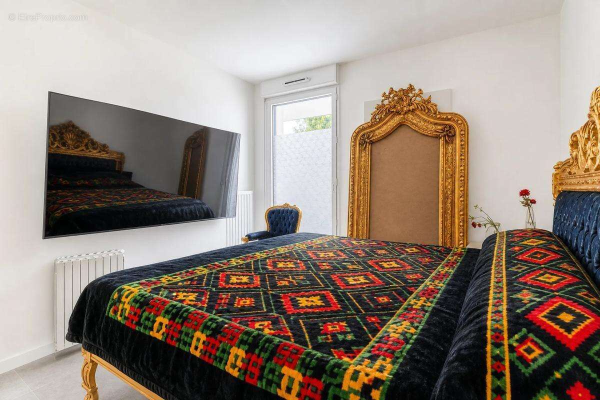 Appartement à LA COURNEUVE