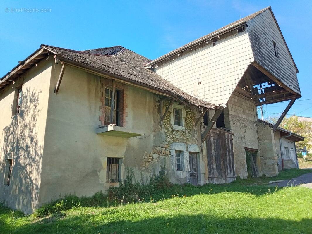 Maison à CHOISY
