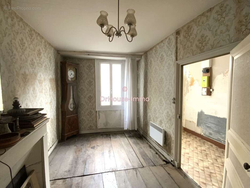 Maison à SAINT-CLAUD