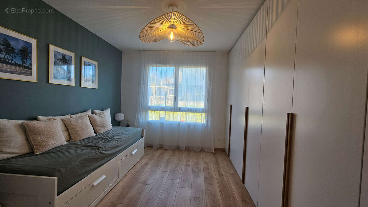 Maison à CHENS-SUR-LEMAN