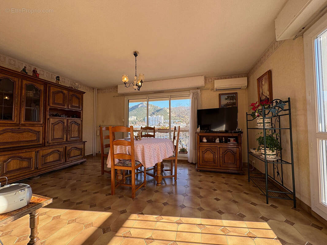 Appartement à MARSEILLE-10E