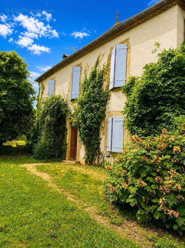 Maison à AIRE-SUR-L'ADOUR