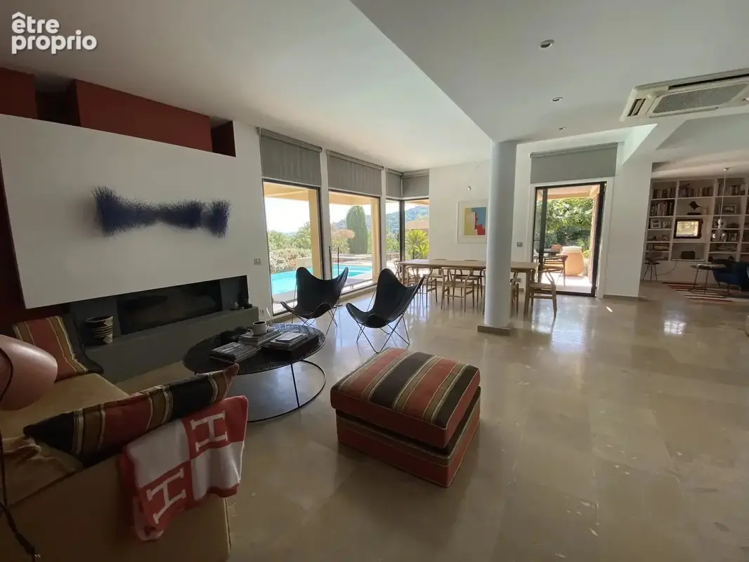 Maison 5 pièces 230 m² à vendre à La Garde-Freinet (83680) - photo 5